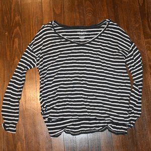 American Eagle Striped Long Sleeve